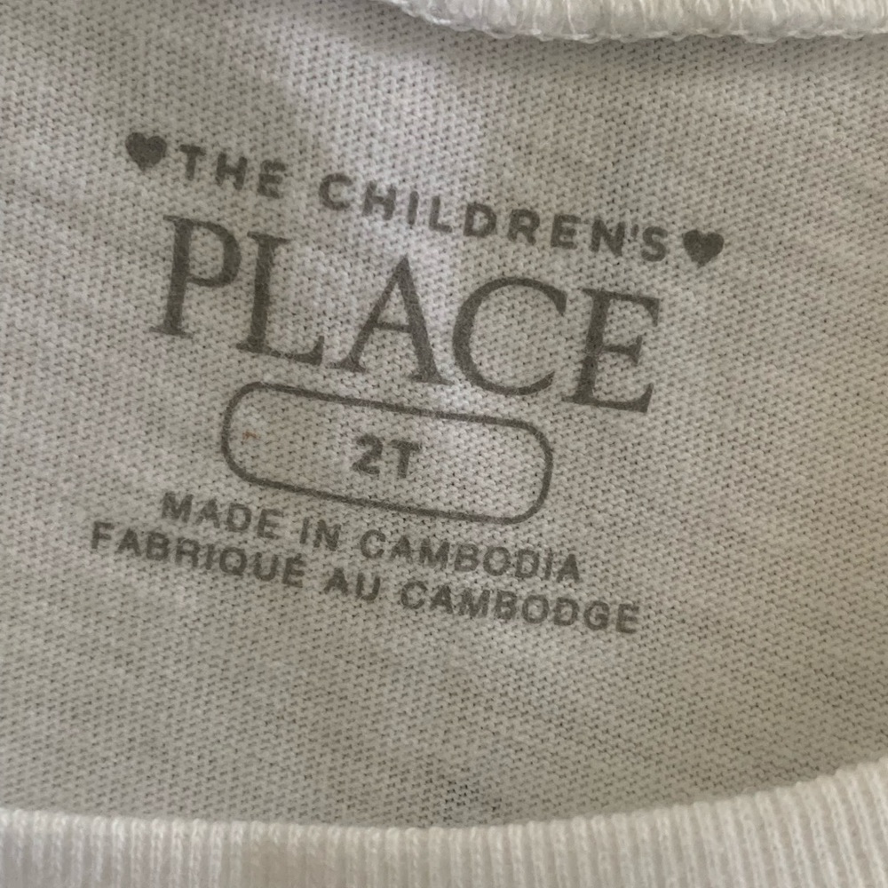 The Children’s Place “Love” Graphic Tee Shirt - Picture 3 of 7
